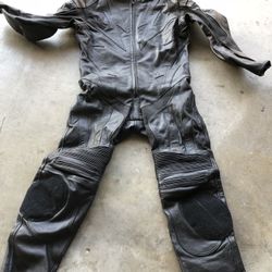 Motorcycle leather full suit