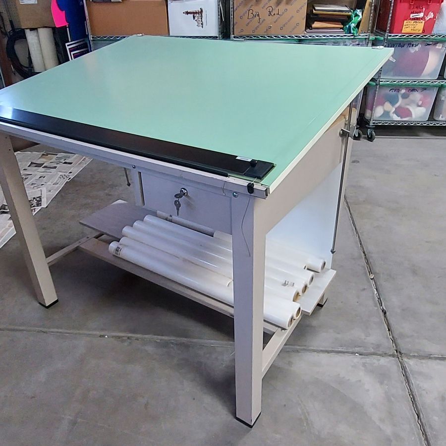 DRAFTING TABLE w/Lots of Extras