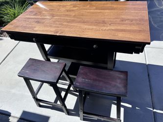 Table/Desk