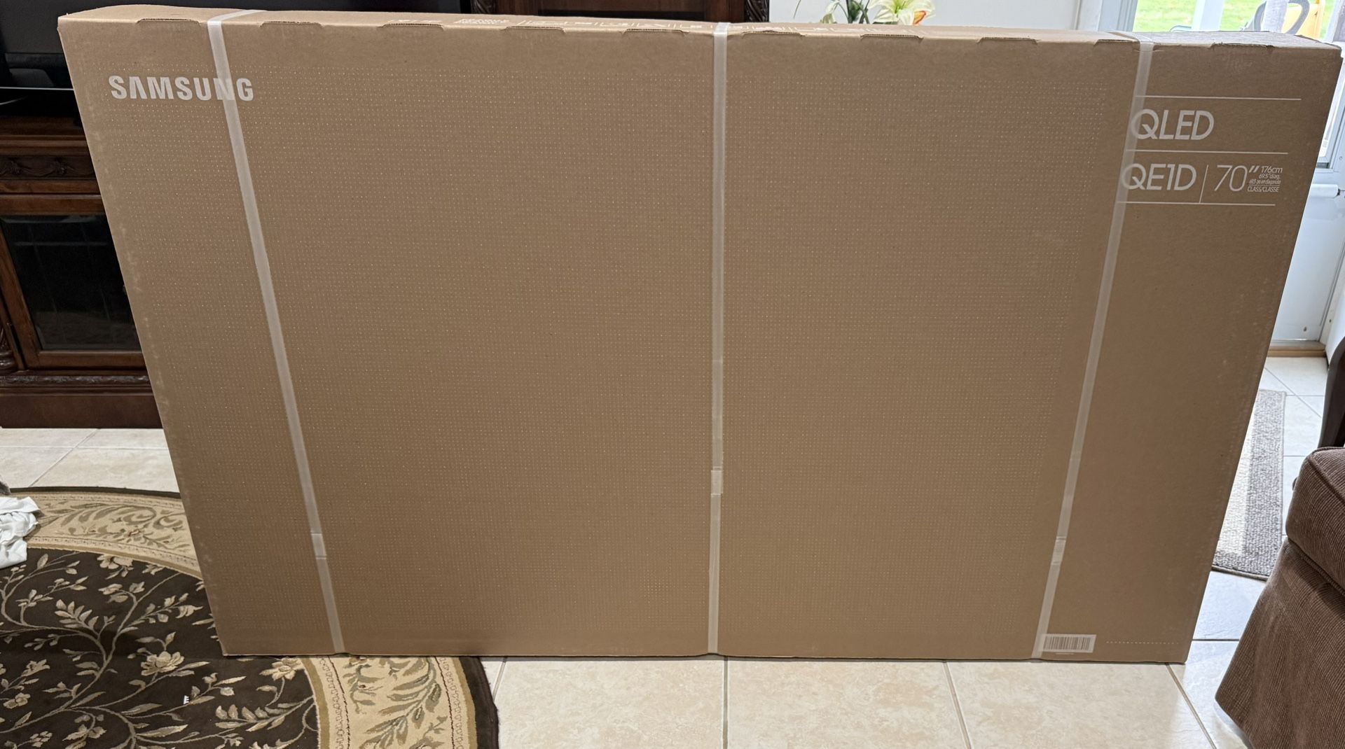 Samsung 70” Class QLED 4K QE1D TV