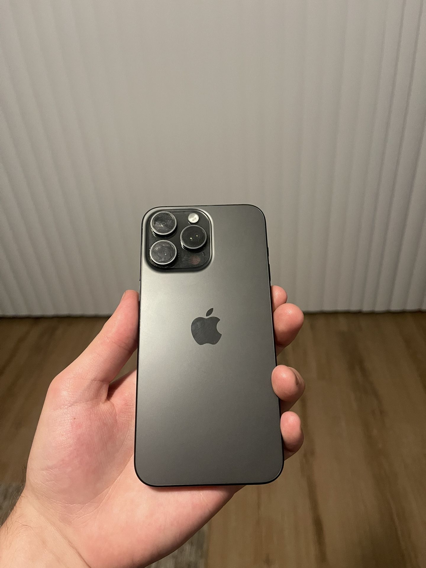 iPhone 15 Pro Max Unlocked