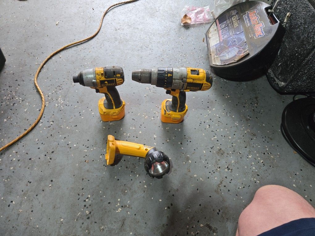 Dewalt Drill/impact/flashlight And 2 New Batteries