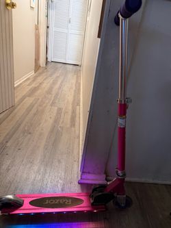 kids razor light up scooter