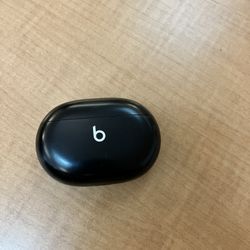 Beats Studio Pro