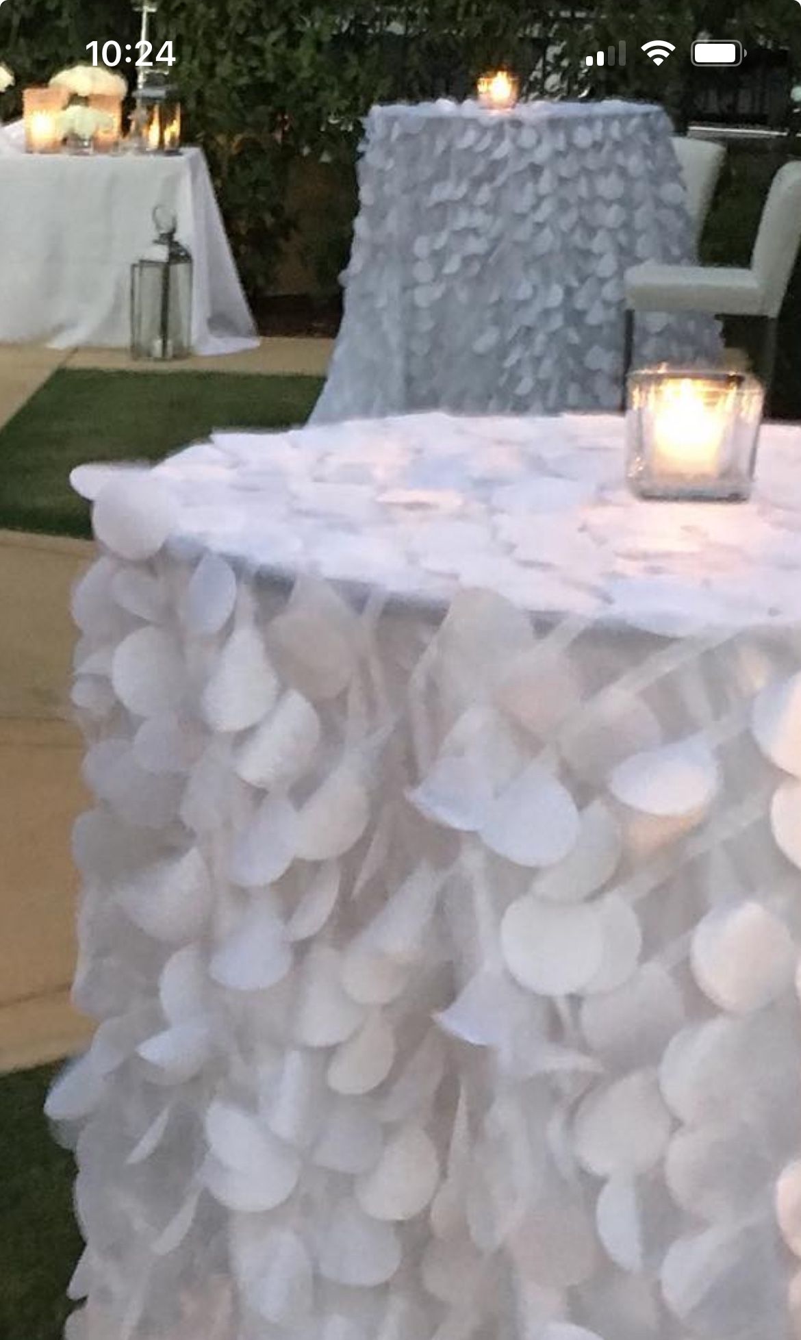 8 Petal Taffeta Round Linens