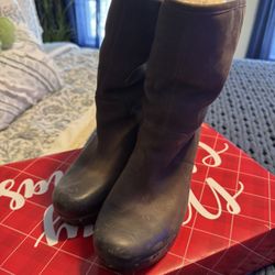 Ugg Suede Boots 