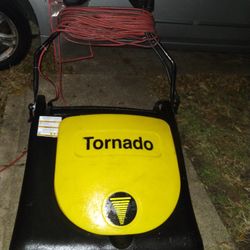 Tornado Wide Area Vacuum