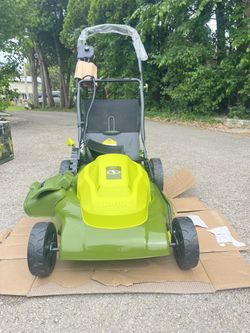 SUNJOE ELECTRIC LAMNMOWER  NEW NEVER USED