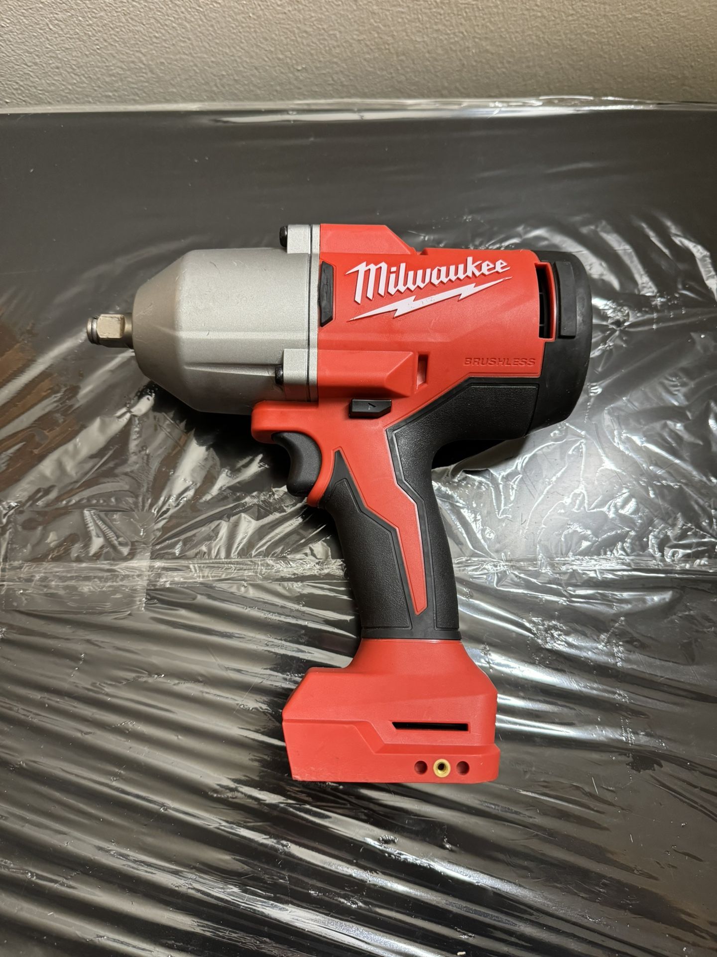 Used Like New - Milwaukee M18 18V Brushless 1/2” High Torque Impact Wrench w/ Friction Ring