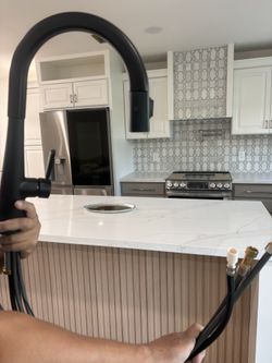 Black Kitchen Faucet