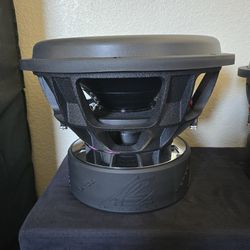 BRAND NEW 12" SUBWOOFER