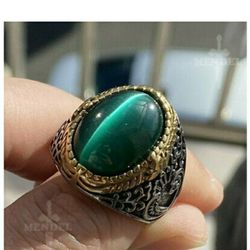Men's Green Cat's Eye Ring Size 14