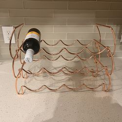 Rose Gold Wine Rack & 2 Bamboo Placemats