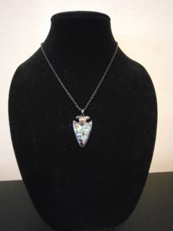Necklace - Arrow Head Style - Wolf Pendant