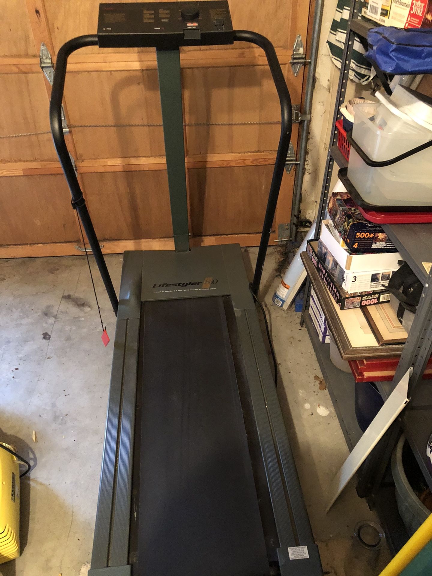 Lifestyler 8.0 Auto Incline Extended Stride Treadmill