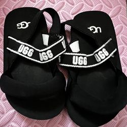 Ugg Sandals 