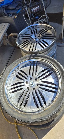 (4) 26" Asanti Rims 6 Lug