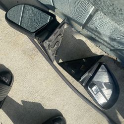 Mirrors. Chevy S-10
