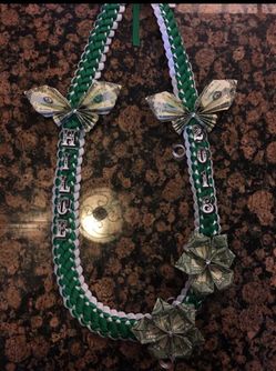 Graduation leis