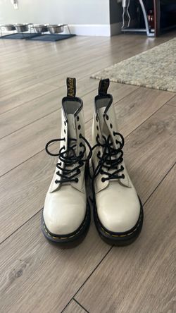 Dr. Martens 1460 Patent Leather Boots