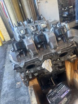 complete engine assembly for a 2020 Chevy Silverado 1500 pickup v6 4.3L engine  Brand engine