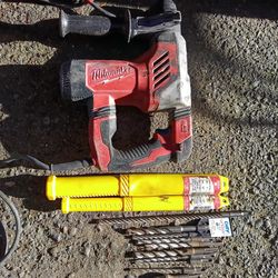 Milwaukee Hammer Drill 