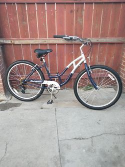 Schwinn Beach Cruiser Bike -- 7 speed