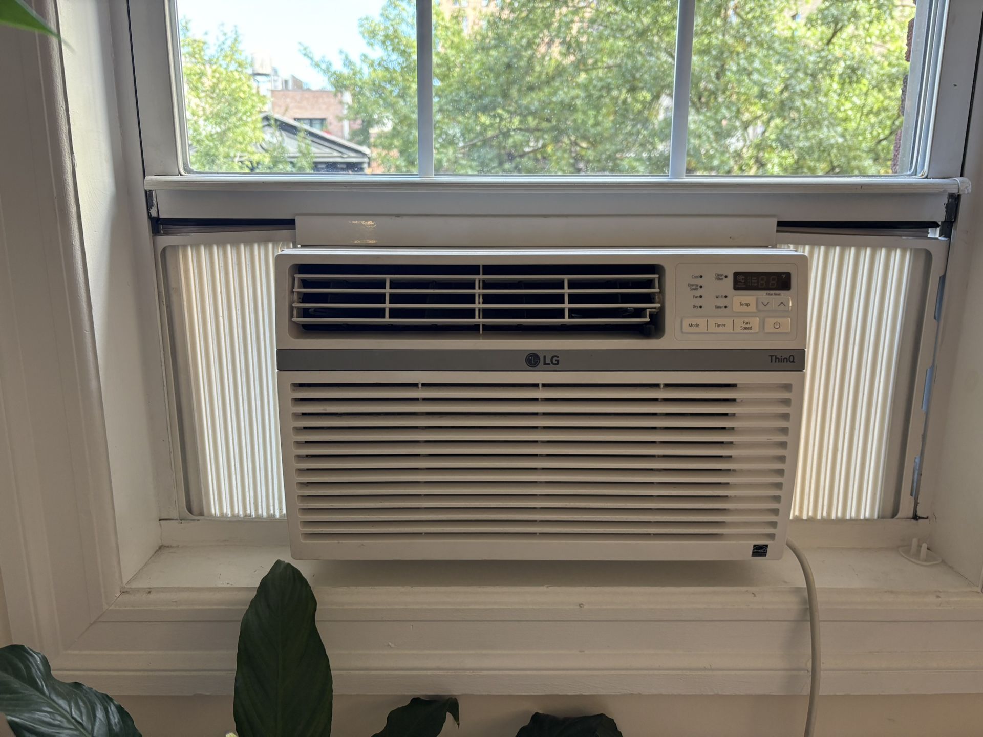 LG window AC with WiFi