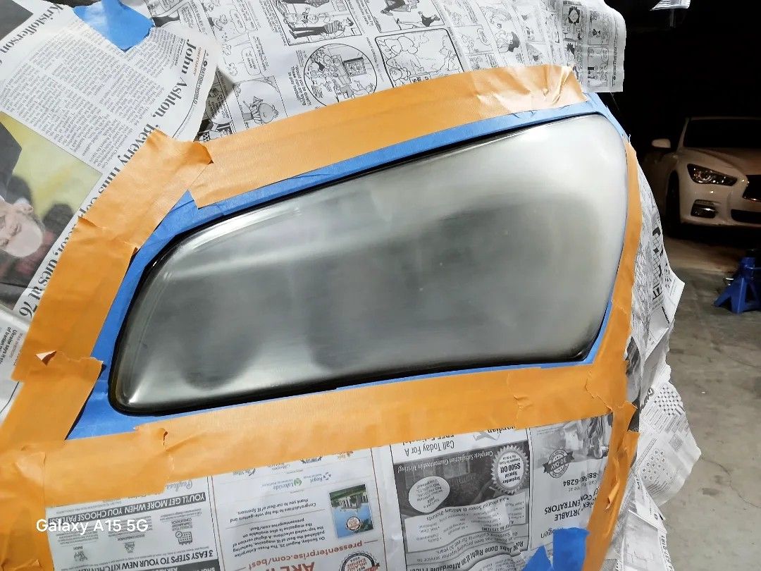 auto/ body/Headlight