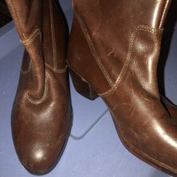 MIA Beautiful Leather Booties Size 7M