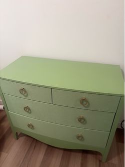 Green dresser, 5 compartments, 80 mm tall x 97 mm wide