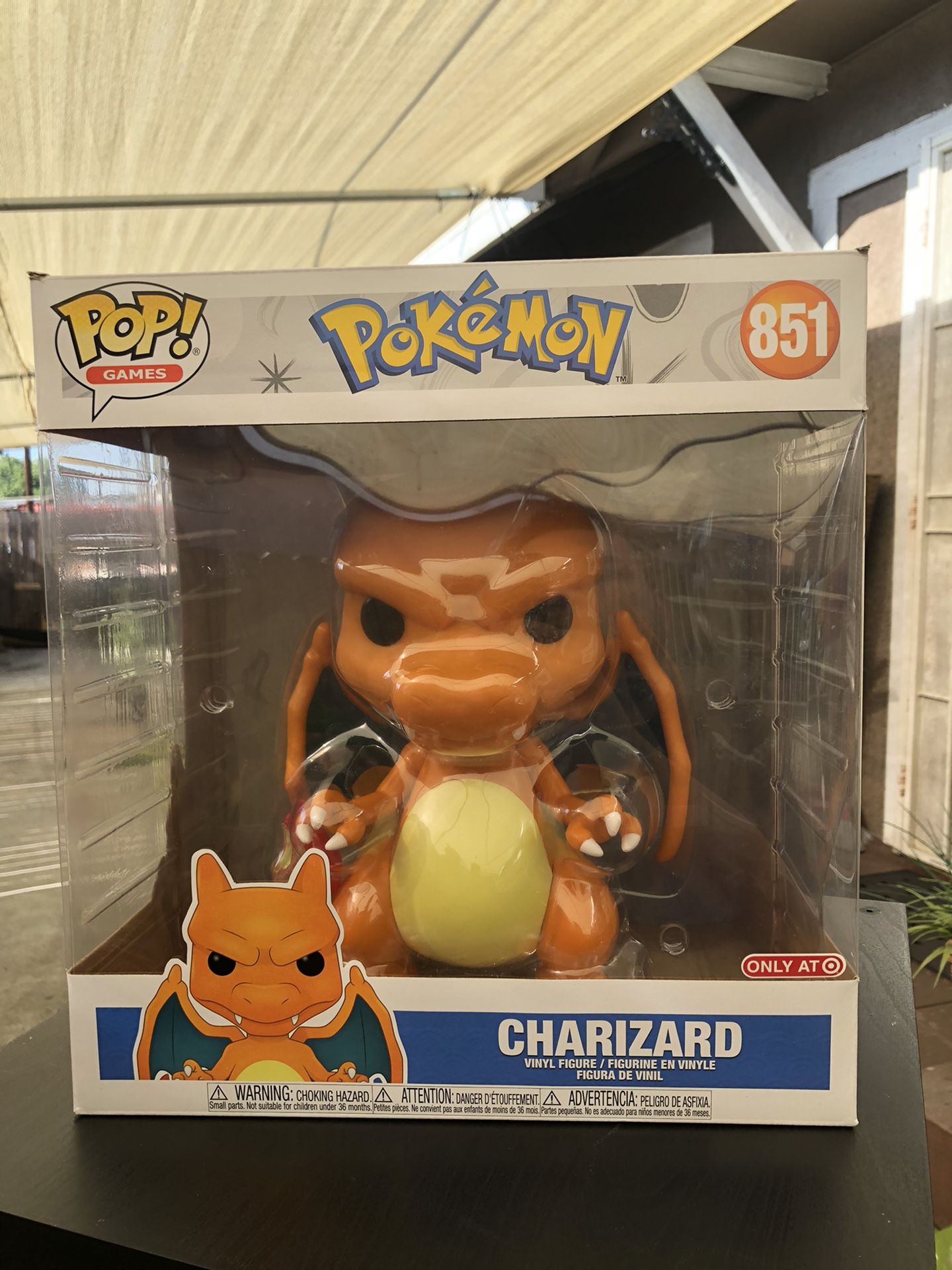 Funko Pop - Pokémon - Charizard Target Exclusive 10inch