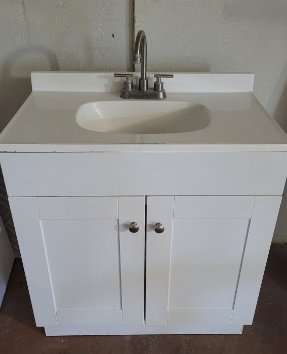 Bathroom Vanity 30" White