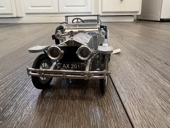Diecast 1/24 Scale Franklin Mint 1907 Rolls Royce The Silver Ghost
