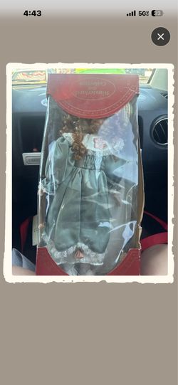 A connisseur collection dolls