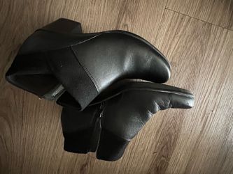 W shoes