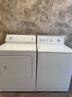 Kenmore Washer and dryer laundry
