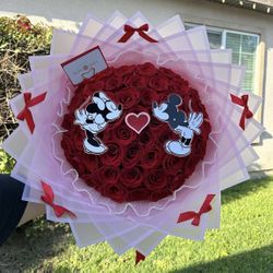 Mickey And Minnie Bouquet 
