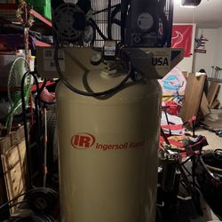 Ingersoll Rand 5 HP 80 gallon Air Compressor
