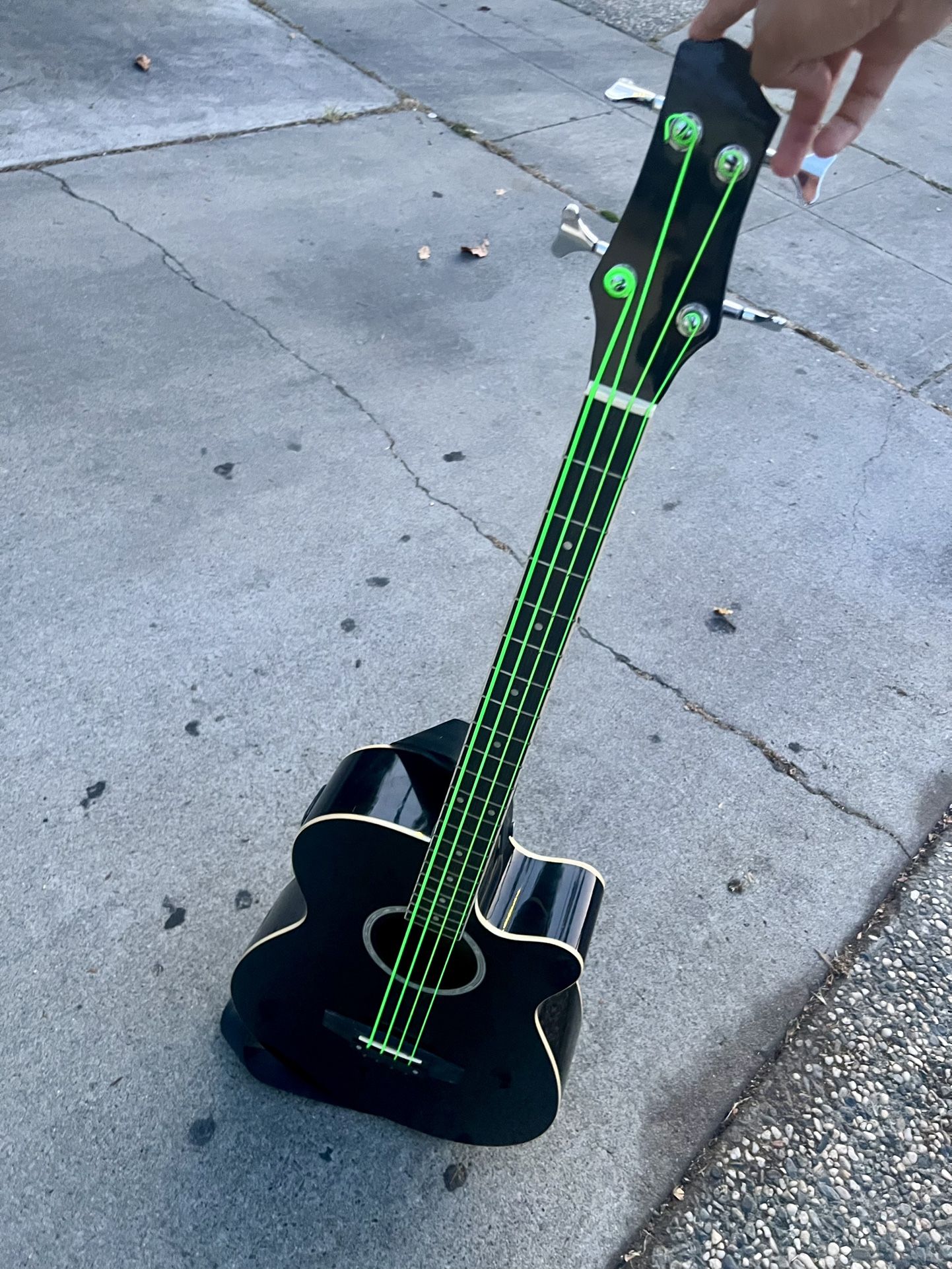Bajoloche / 4 String Acoustic & Electric Bass