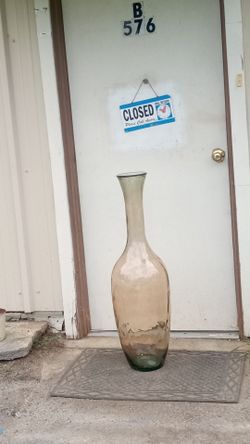 New 32 in floor vase