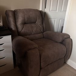 Recliner Chair