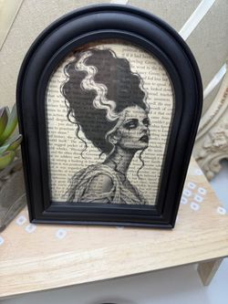 Bride Frankenstein picture is 8 1/2 x 6 1/2 brand new
