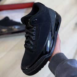 Jordan 3 Black Cat 