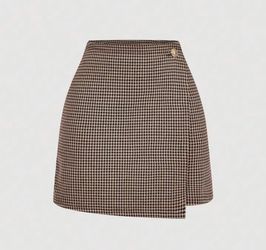 Brown detail skirt