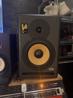 KRK V8 Pair 