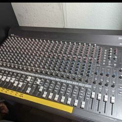 MACKIE SR24-4 PRO MIXER 