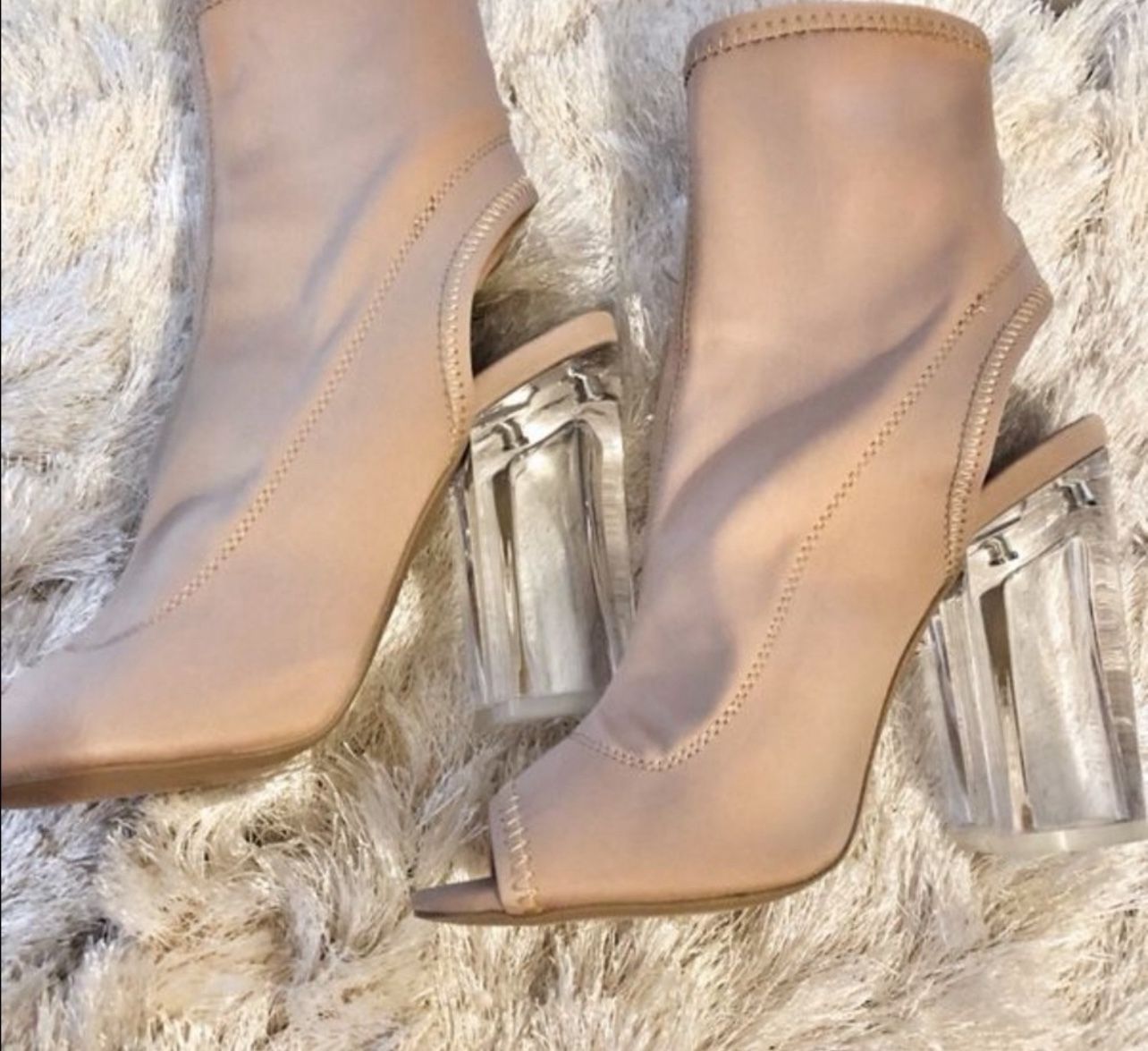 Kloudy boots