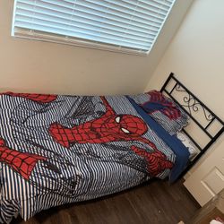 Twin Size Black Metal Bed With Mattress 