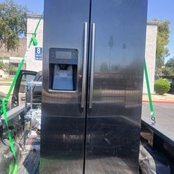 Samsumg Refrigerator